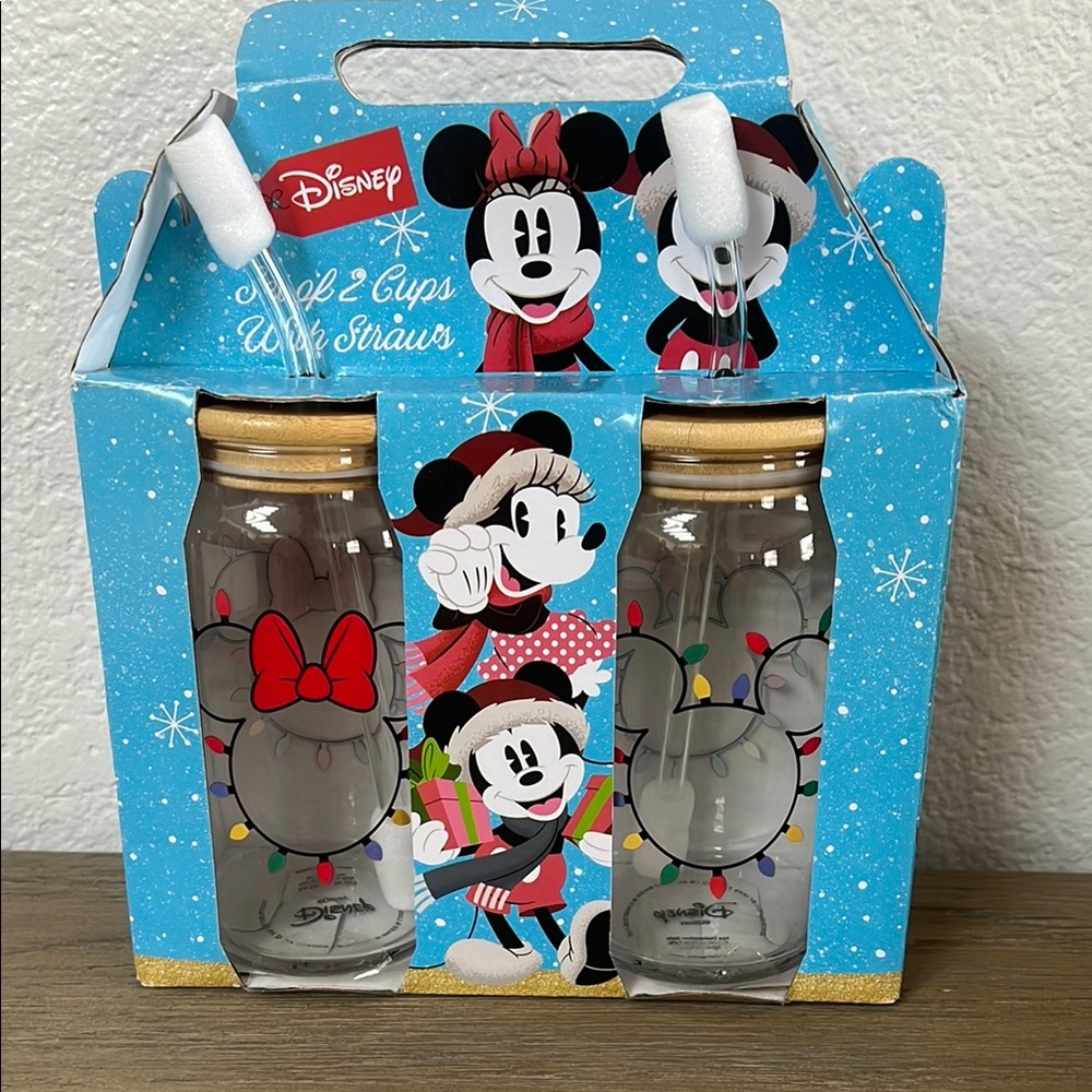 Disney Mickey and Minnie Glass Cups with Straws